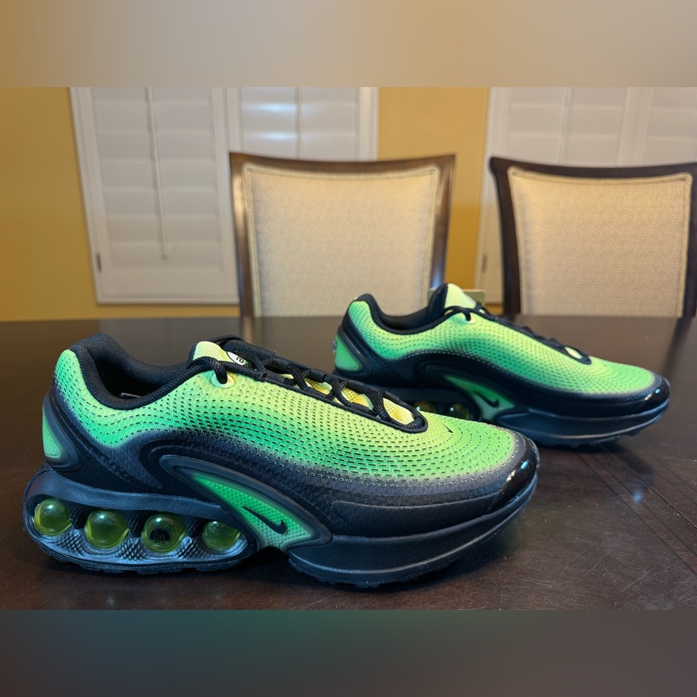New Nike Air Max DN Green Black Sneaker Shoes - Picture 2 of 15